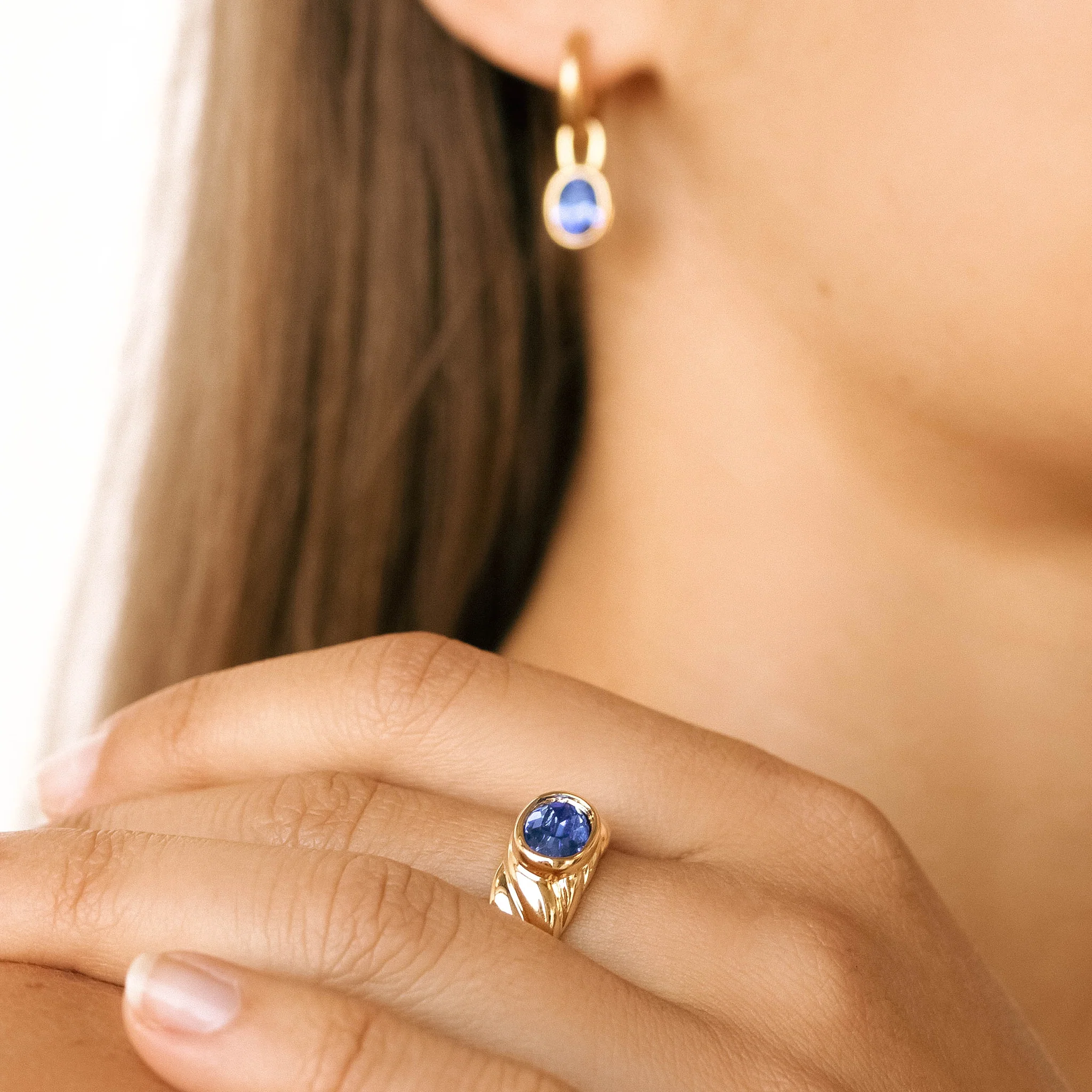 Bella Earrings - Sapphire Blue - Image 3