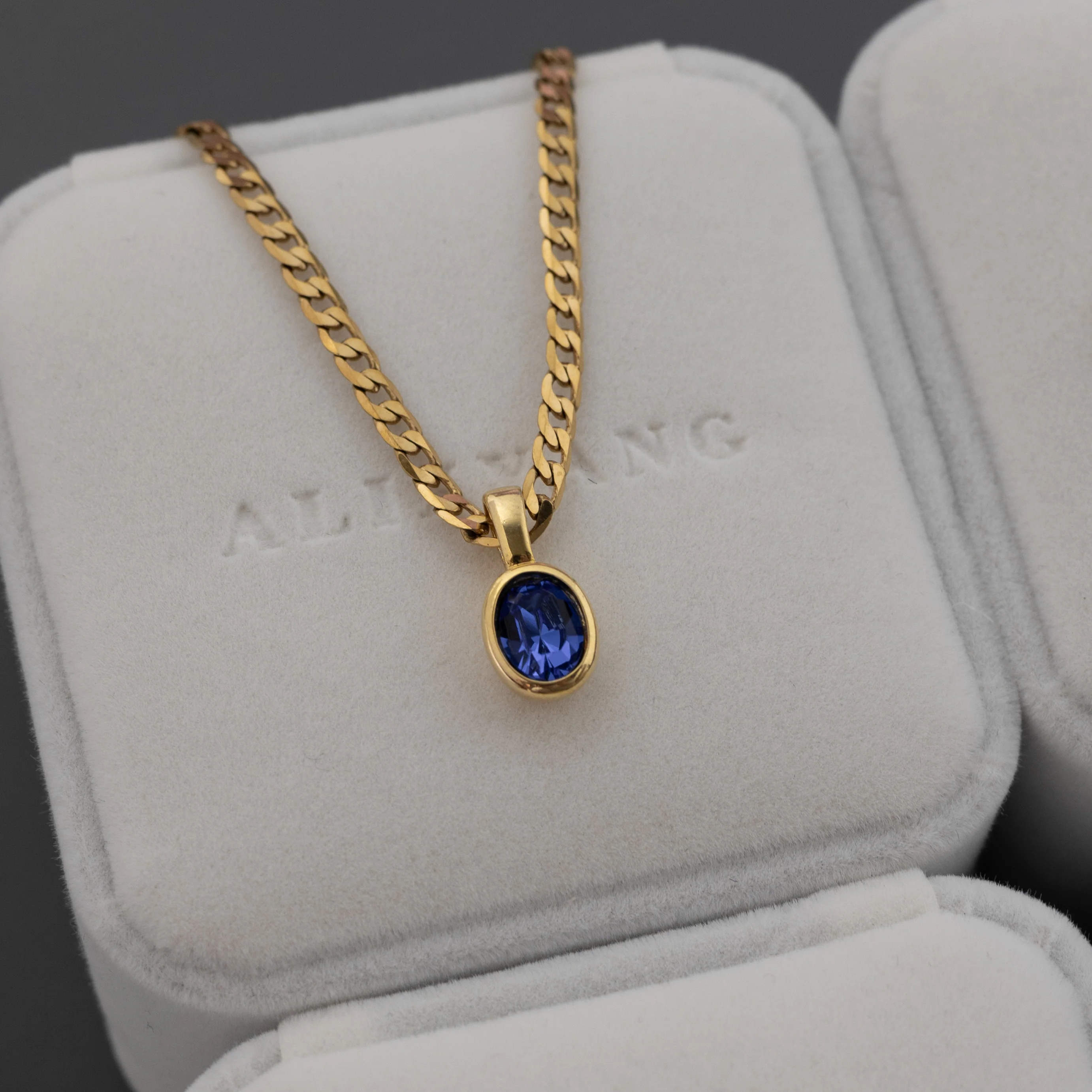 Bella Necklace - Sapphire Blue - Image 4